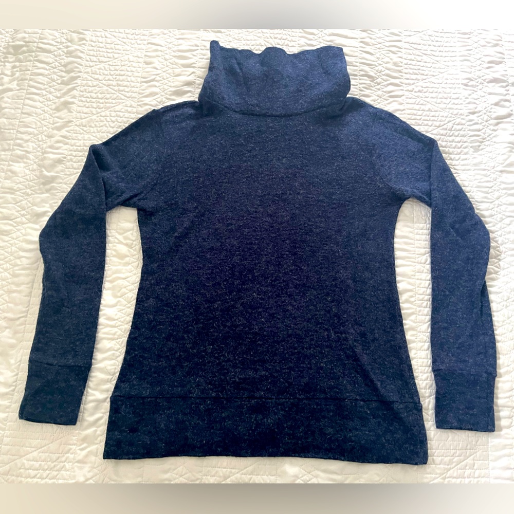 KAVU Turtleneck Sweater Women’s Large Navy Blue